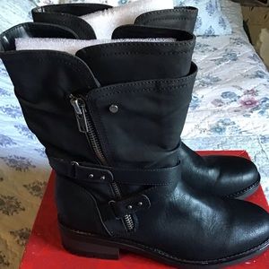 NWB Women’s sz 10 black Carlos Santana brand moto boots.